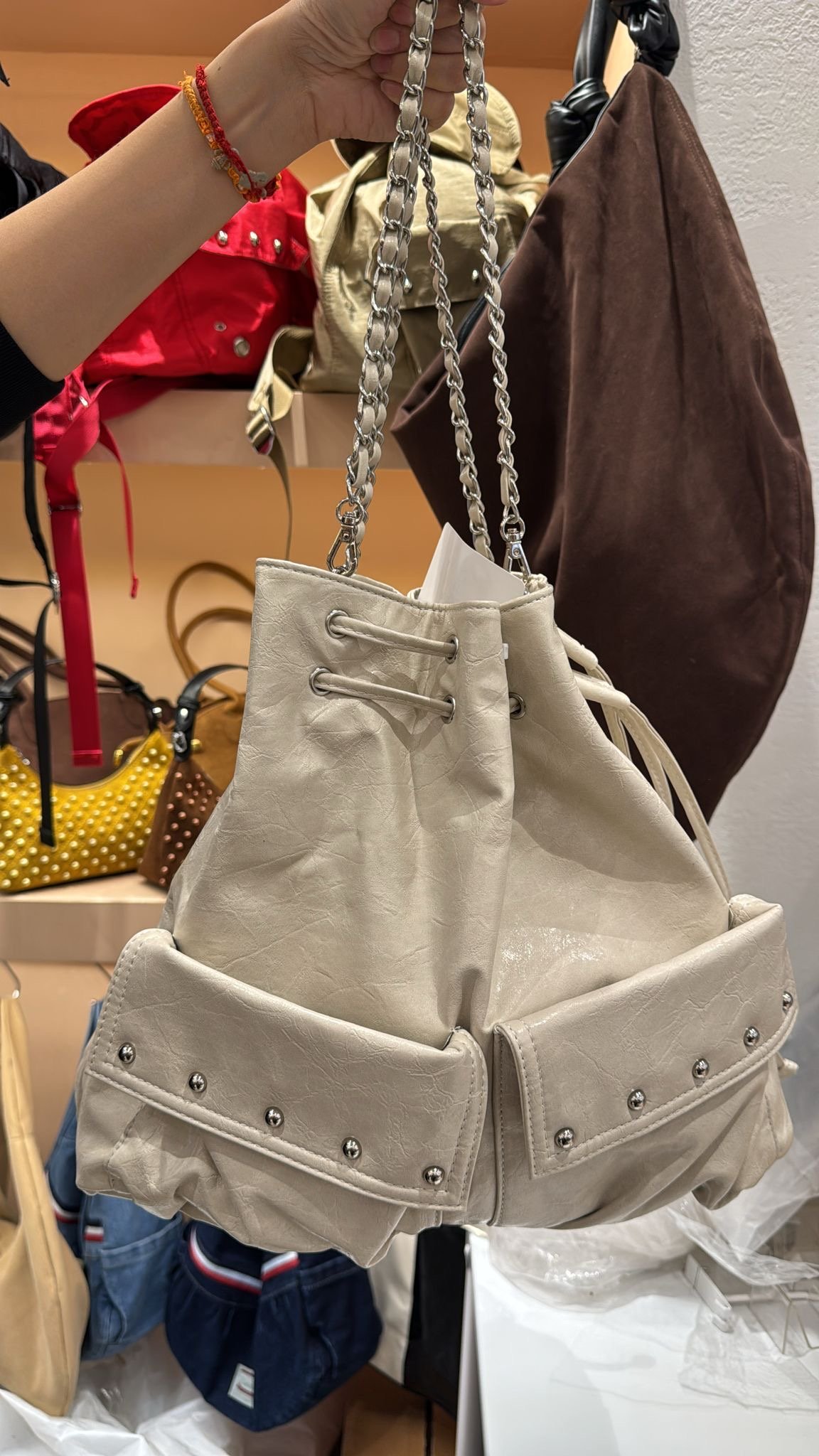 a28b0946-04eb-4c8d-9a82-ad8d49f637f0