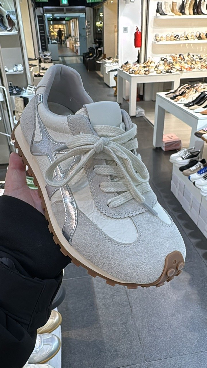 586303b8-de19-40a3-a83e-9d5c32262126