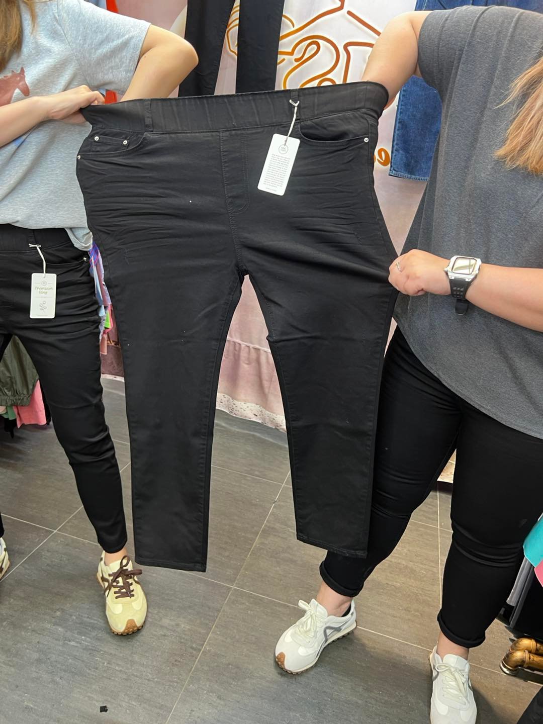 667837362_1373873358108440_5789679088105610740_n