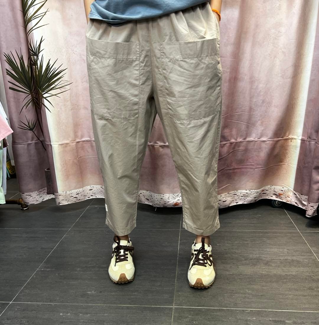 #7010 夏季五袋款薄扯布料8分長褲 - Image 3