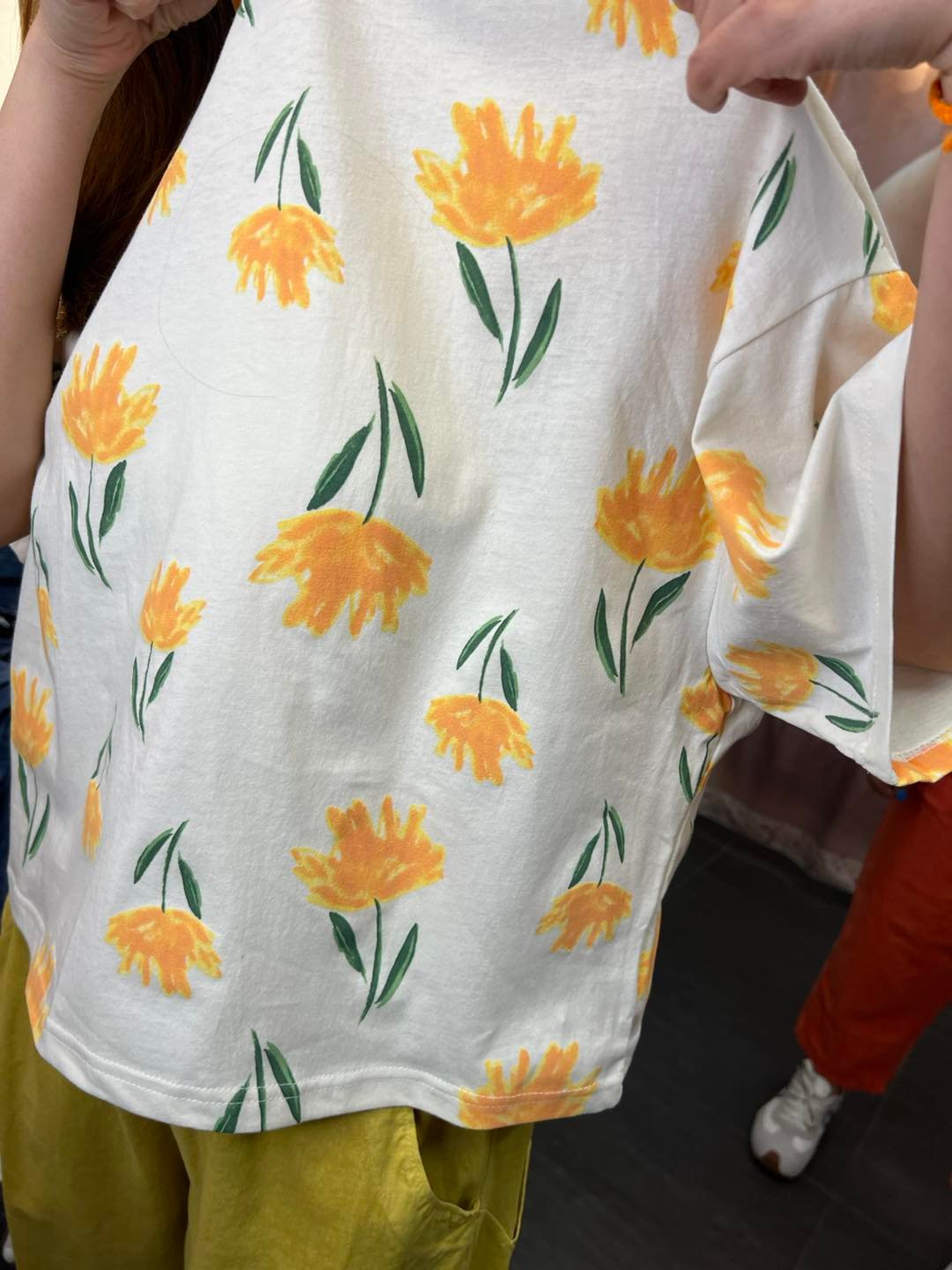 #7030 夏季橙色花花棉料TEE - Image 6