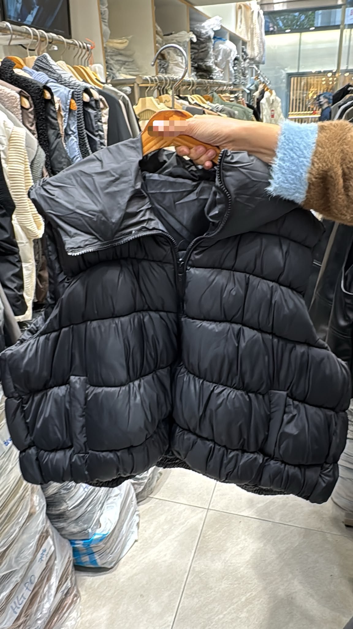 #7463 秋冬季夾棉背心外套 - Image 11